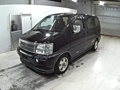 Nissan ELGRAND  с аукциона в Японии