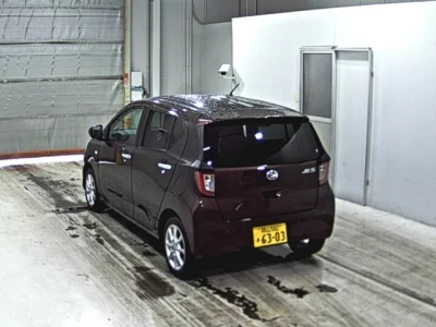Daihatsu MIRA E S