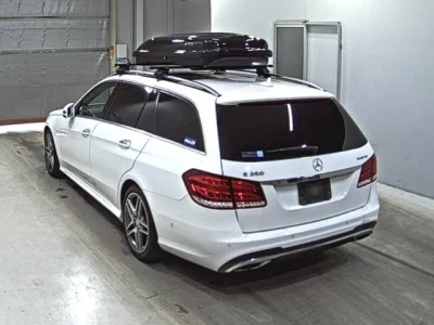 Mercedes-Benz E CLASS WAGON