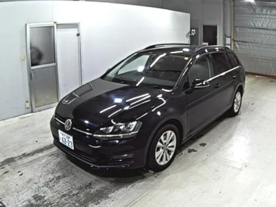 Volkswagen GOLF VARIANT