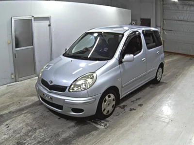 Toyota FUNCARGO  с аукциона в Японии
