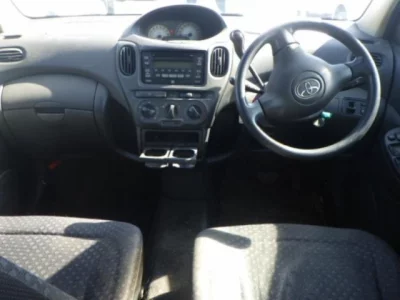 Toyota FUNCARGO  с аукциона в Японии