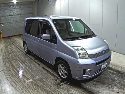 Honda MOBILIO  с аукциона в Японии