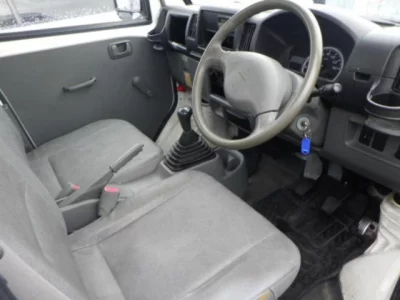 Mitsubishi MINICAB TRUCK  с аукциона в Японии