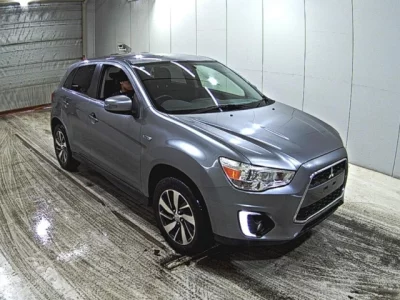 Mitsubishi RVR