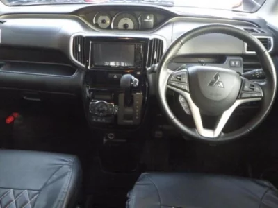 Mitsubishi DELICA D2