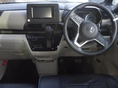 Mitsubishi EK SPACE  с аукциона в Японии