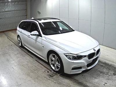 BMW 3-Series  с аукциона в Японии