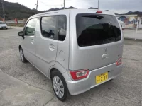 Suzuki WAGON R лот № 3839 оценка 4.5  с аукциона в Японии 1