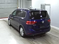 Volkswagen GOLF TOURAN лот № 1072 оценка 4  с аукциона в Японии 1