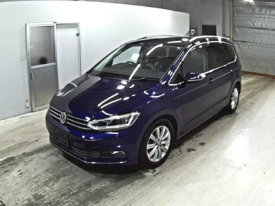 Volkswagen GOLF TOURAN