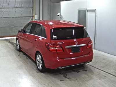 Mercedes-Benz B CLASS