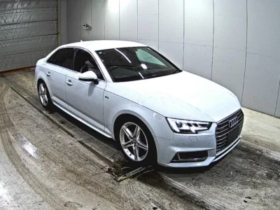 Audi A4  с аукциона в Японии
