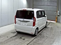Honda N BOX лот № 3091 оценка 4  с аукциона в Японии 4