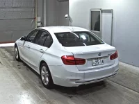 BMW 3-Series лот № 7087 оценка 4  с аукциона в Японии 1