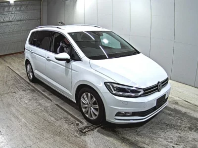 Volkswagen GOLF TOURAN