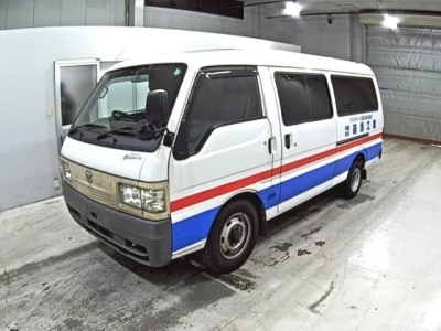 Mazda BONGO BRAWNY VAN