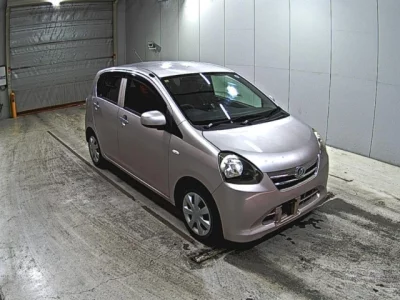 Daihatsu MIRA E S  с аукциона в Японии