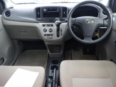 Daihatsu MIRA E S  с аукциона в Японии