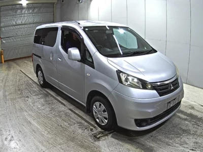 Mitsubishi DELICA D3