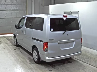 Mitsubishi DELICA D3