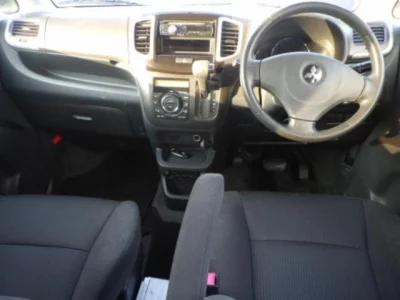 Mitsubishi DELICA D2