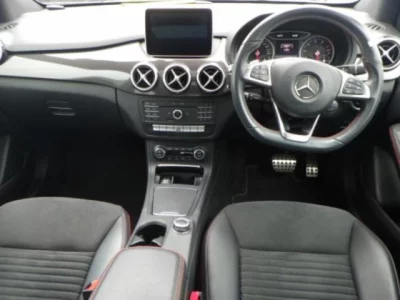 Mercedes-Benz B CLASS