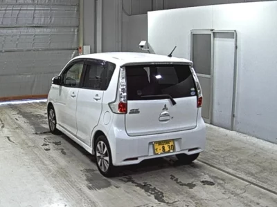 Mitsubishi EK CUSTOM