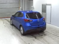 Mazda DEMIO лот № 2239 оценка 4  с аукциона в Японии 1