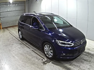 Volkswagen GOLF TOURAN  с аукциона в Японии
