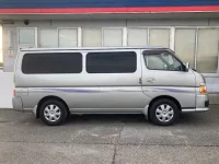 Nissan CARAVAN VAN лот № 4002 оценка 3.5  с аукциона в Японии 2