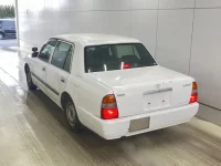 Toyota CROWN COMFORT лот № 3045 оценка R  с аукциона в Японии 1