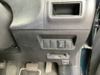 Toyota PRIUS ALPHA лот № 3009 оценка 4  с аукциона в Японии 4