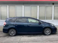 Toyota PRIUS ALPHA лот № 3009 оценка 4  с аукциона в Японии 2