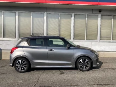 Suzuki SWIFT  с аукциона в Японии