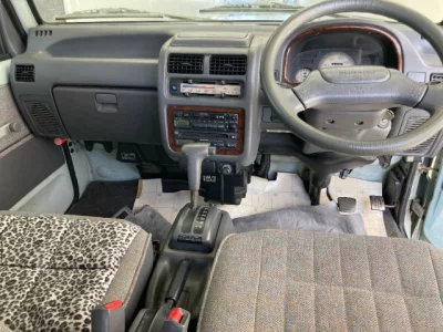 Subaru SAMBAR  с аукциона в Японии