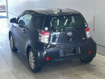 Toyota IQ