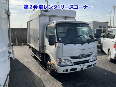 Hino DUTRO  с аукциона в Японии