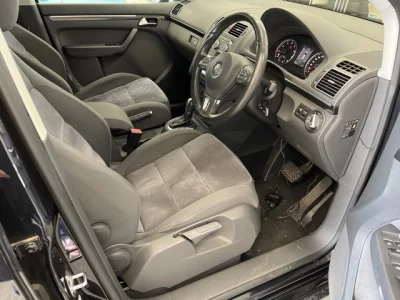 Volkswagen GOLF TOURAN