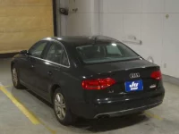 Audi A4 лот № 2081 оценка 3.5  с аукциона в Японии 1