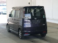 Nissan ROOX лот № 2612 оценка 3.5  с аукциона в Японии 1