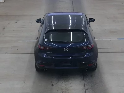Mazda MAZDA3  с аукциона в Японии