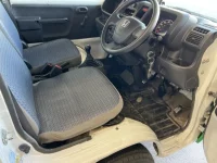 Honda ACTY TRUCK лот № 2671 оценка 3.5  с аукциона в Японии 3