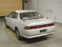 Toyota MARK II лот № 4115 оценка R  с аукциона в Японии 1