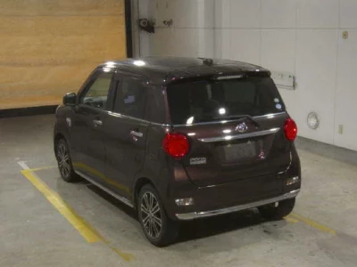 Toyota PIXIS JOY  с аукциона в Японии