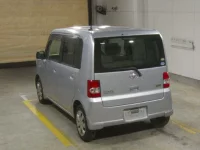 Toyota PIXIS SPACE лот № 4061 оценка 3.5  с аукциона в Японии 1