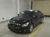 Nissan FUGA лот № 4202 оценка 3.5  с аукциона в Японии 3