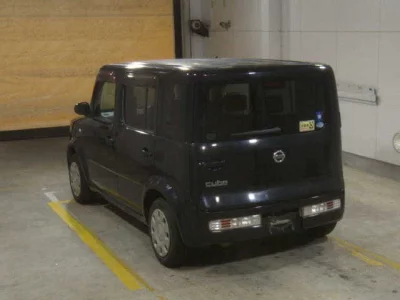 Nissan CUBE  с аукциона в Японии