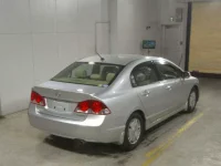 Honda CIVIC HYBRID лот № 4133 оценка 3.5  с аукциона в Японии 4