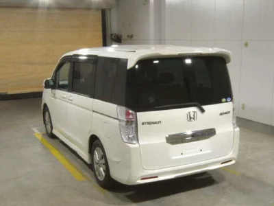 Honda STEP WAGON